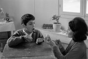 Διδασκαλία σε κωφάλαλο μαθητή_D_5885242