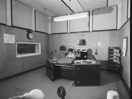 Η Ξένια Αρτεμίου σε ραδιοθάλαμο του ΡΙΚ_D_5879656