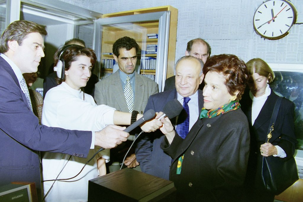 Η Λίλα Ειρήνη Κληρίδου προβαίνει σε δηλώσεις για τον Ραδιομαραθώνιο 1994_D_5924415