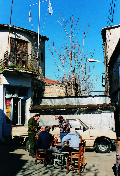 Φ.Α.Ρ.  - 130 - F5 Τάβλι στσα αδιέξοδα.jpg